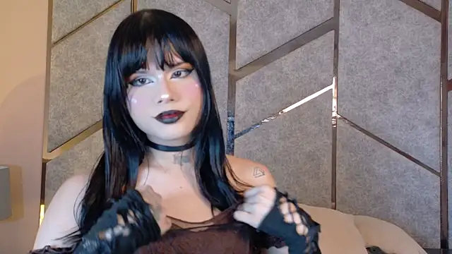 NATASHAA WINZ online show from 5, 7, 2026