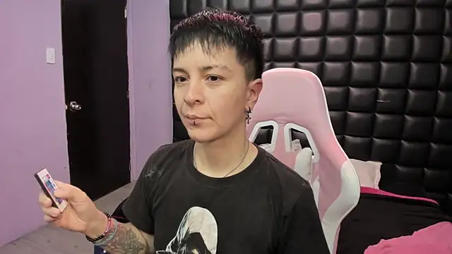  Hannah Hot online show from 19, 11, 2025