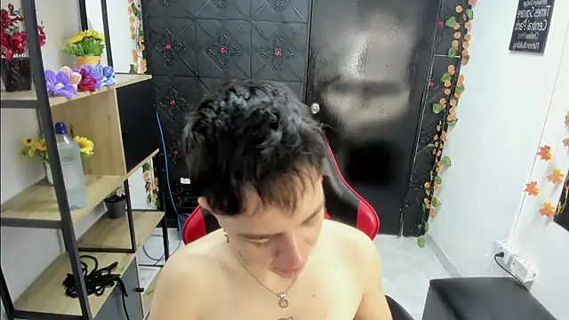  Hannah Hot online show from 4, 3, 2026