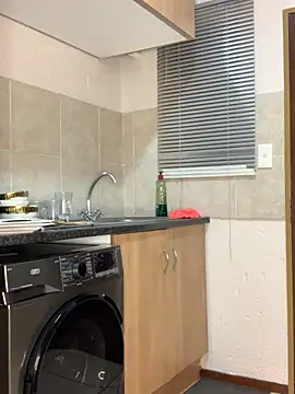 jayjayja19 online show from 12, 1, 2026