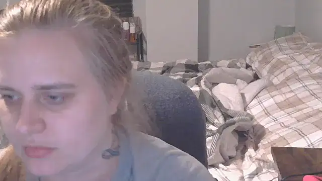 Snapshot of Sexyblonde12344 chatting on 2, 11, 2025 Sexyblonde12344 online show from 2, 11, 2025