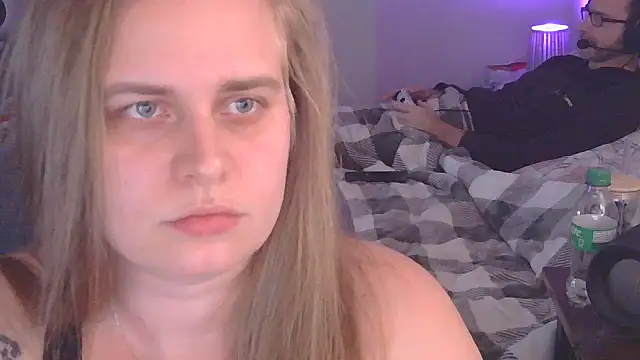 Snapshot of Sexyblonde12344 chatting on 22, 11, 2025 Sexyblonde12344 online show from 22, 11, 2025