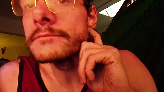 Snapshot of MasterDaddyCool chatting on 2, 11, 2025 MasterDaddyCool online show from 2, 11, 2025