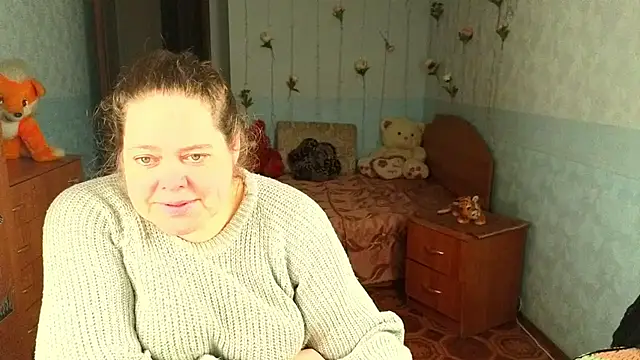 Audrey Aura online show from 3, 12, 2025