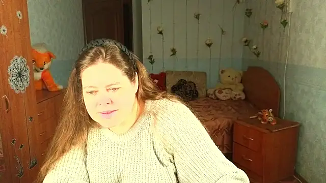 Audrey Aura online show from 5, 12, 2025