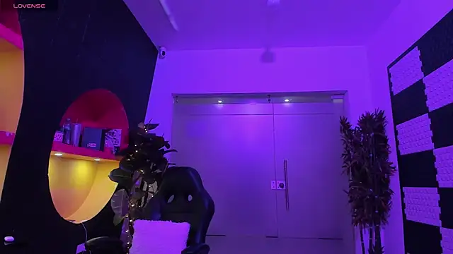 SamantaKane online show from 16, 10, 2025