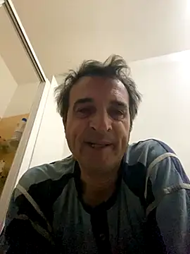 Snapshot of sasatimido chatting on 24, 10, 2025 sasatimido online show from 24, 10, 2025