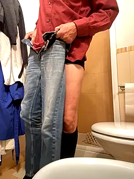 Snapshot of sasatimido chatting on 18, 11, 2025 sasatimido online show from 18, 11, 2025