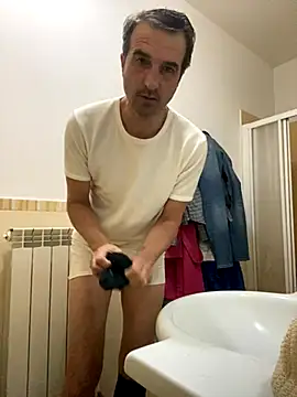 Snapshot of sasatimido chatting on 4, 12, 2025 sasatimido online show from 4, 12, 2025