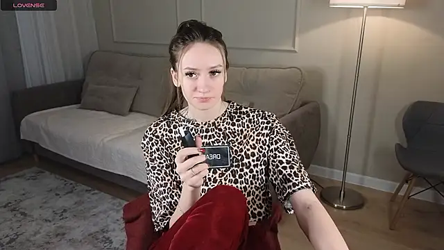 Snapshot of cutienaughtygirl chatting on 2, 2, 2026 cutienaughtygirl online show from 2, 2, 2026