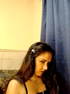 cute indianxo online show from 13, 4, 2026