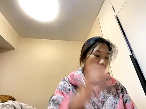 xena0501 online show from 15, 12, 2025