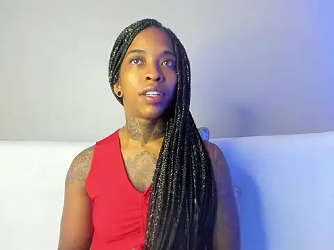 Snapshot of Pauline_Fox chatting on 13, 9, 2025 Pauline Fox online show from 13, 9, 2025