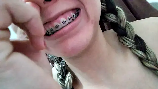 isabelly08ty online show from 17, 11, 2025