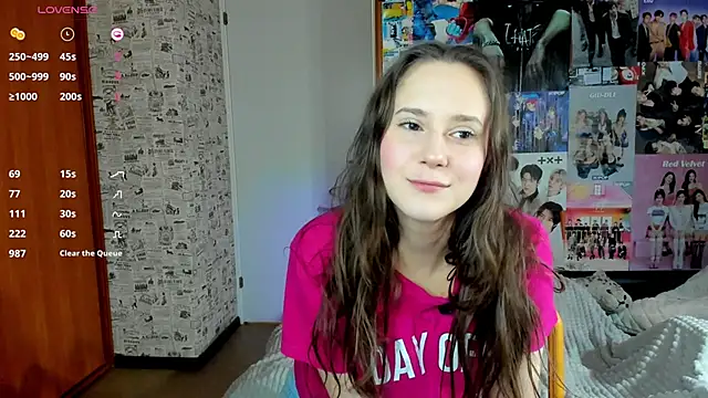 LucyRose3 online show from 23, 10, 2025