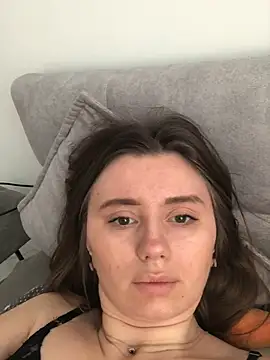 BeatriceAddams online show from 1, 3, 2026