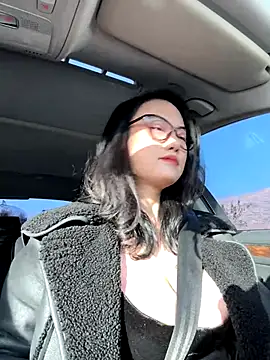 Snapshot of wen521 chatting on 28, 11, 2025 wen521 online show from 28, 11, 2025