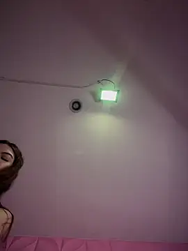 Snapshot of Anita-vega chatting on 5, 10, 2025 Anita-vega online show from 5, 10, 2025