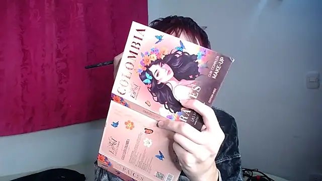 Snapshot of lucky_stricke chatting on 19, 11, 2025 lucky stricke online show from 19, 11, 2025