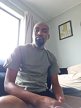 Snapshot of mojaymort chatting on 25, 9, 2025 mojaymort online show from 25, 9, 2025