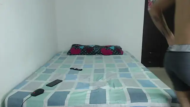 Snapshot of nextboywell1 chatting on 23, 11, 2025 nextboywell1 online show from 23, 11, 2025