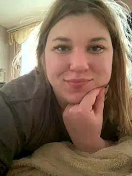 Snapshot of Kemeli008 chatting on 24, 9, 2025 Kemeli008 online show from 24, 9, 2025