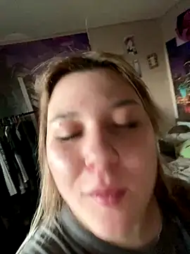 Snapshot of Kemeli008 chatting on 30, 9, 2025 Kemeli008 online show from 30, 9, 2025