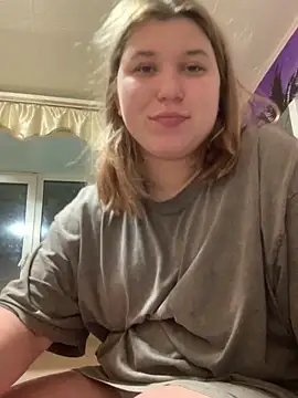 Snapshot of Kemeli008 chatting on 5, 10, 2025 Kemeli008 online show from 5, 10, 2025