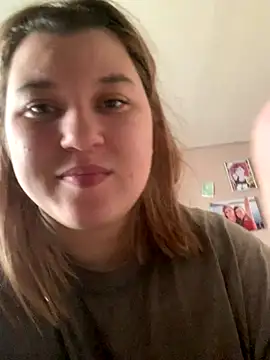 Snapshot of Kemeli008 chatting on 6, 10, 2025 Kemeli008 online show from 6, 10, 2025