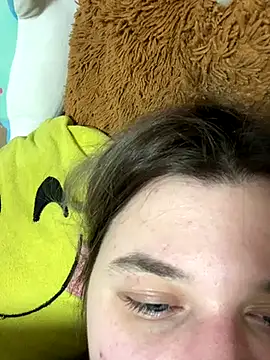 Snapshot of Kemeli008 chatting on 30, 10, 2025 Kemeli008 online show from 30, 10, 2025