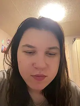 Snapshot of Kemeli008 chatting on 9, 11, 2025 Kemeli008 online show from 9, 11, 2025