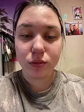 Snapshot of Kemeli008 chatting on 12, 11, 2025 Kemeli008 online show from 12, 11, 2025