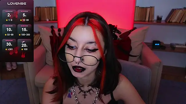 Mistress  Marcelline online show from 15, 11, 2025