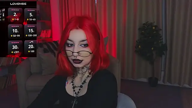 Snapshot of Mistress__Marcelline chatting on 30, 6, 2026 Mistress Marcelline online show from 30, 6, 2026