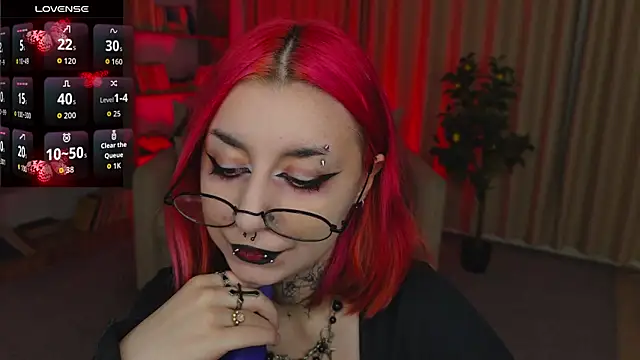 Snapshot of Mistress__Marcelline chatting on 17, 7, 2026 Mistress Marcelline online show from 17, 7, 2026