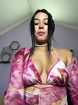 Snapshot of Luna-Smitt chatting on 20, 9, 2025 Luna-Smitt online show from 20, 9, 2025