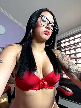 Snapshot of Luna-Smitt chatting on 22, 9, 2025 Luna-Smitt online show from 22, 9, 2025
