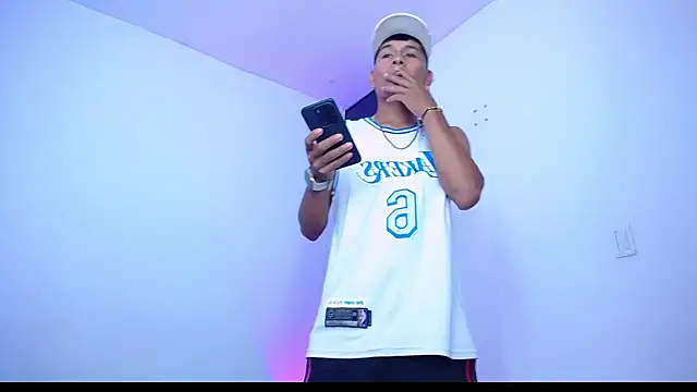 Snapshot of JHORDAN_GADIEL936 chatting on 1, 10, 2025 JHORDAN GADIEL936 online show from 1, 10, 2025