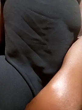 Snapshot of Africanmilk256 chatting on 1, 11, 2025 Africanmilk256 online show from 1, 11, 2025