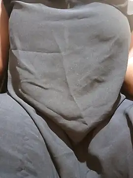 Snapshot of Africanmilk256 chatting on 3, 11, 2025 Africanmilk256 online show from 3, 11, 2025