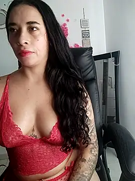 Snapshot of Valenn_fernandez chatting on 10, 7, 2026 Valenn fernandez online show from 10, 7, 2026