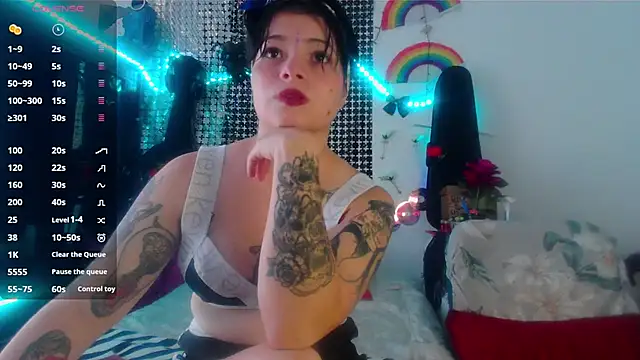 Snapshot of Mitsuha_gate chatting on 10, 10, 2025 Mitsuha gate online show from 10, 10, 2025