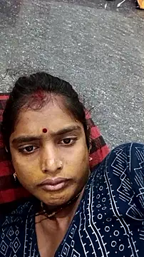 Snapshot of Guriya0076 chatting on 2, 10, 2025 Guriya0076 online show from 2, 10, 2025