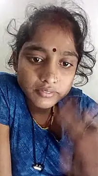 Snapshot of Guriya0076 chatting on 5, 10, 2025 Guriya0076 online show from 5, 10, 2025