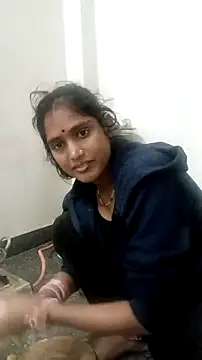 Guriya0076 online show from 18, 11, 2025