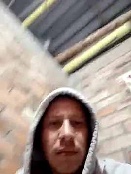 Snapshot of GaaraDiaz chatting on 9, 10, 2025 GaaraDiaz online show from 9, 10, 2025