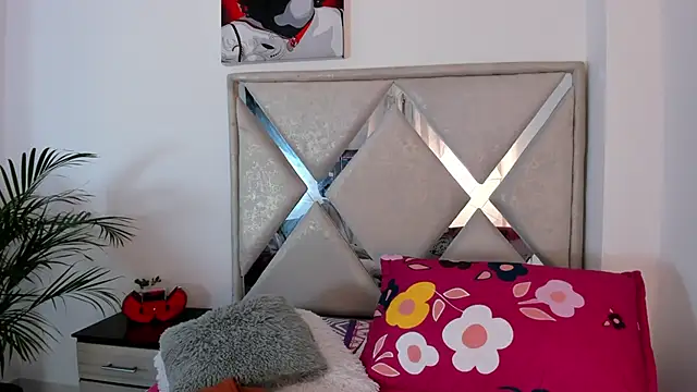 abby jones2 online show from 25, 2, 2026