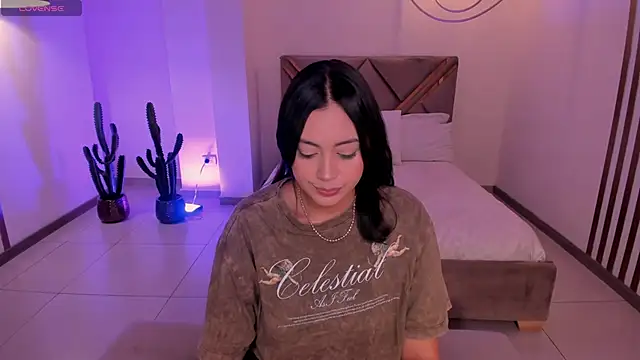 Snapshot of AmbarJames_ chatting on 10, 1, 2026 AmbarJames online show from 10, 1, 2026