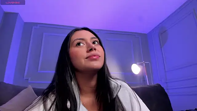 Snapshot of AmbarJames_ chatting on 3, 2, 2026 AmbarJames online show from 3, 2, 2026