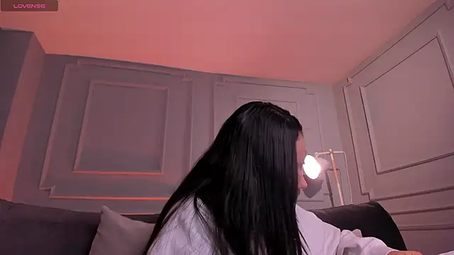 Snapshot of AmbarJames_ chatting on 5, 2, 2026 AmbarJames online show from 5, 2, 2026